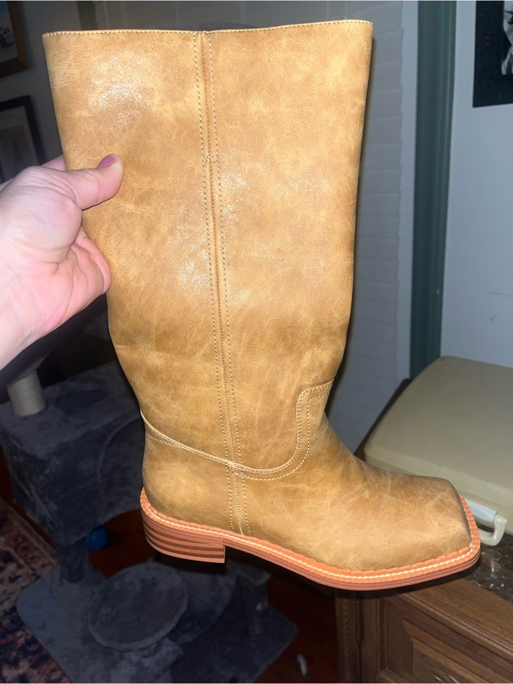 Classic Women's Tan Mid-Calf Leather Boot
